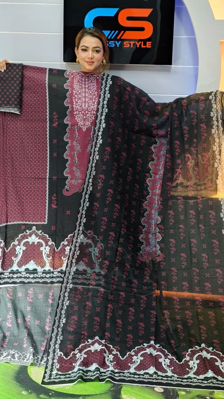 New Premium Zom Zom Lawn Three Piece With Print Salwar