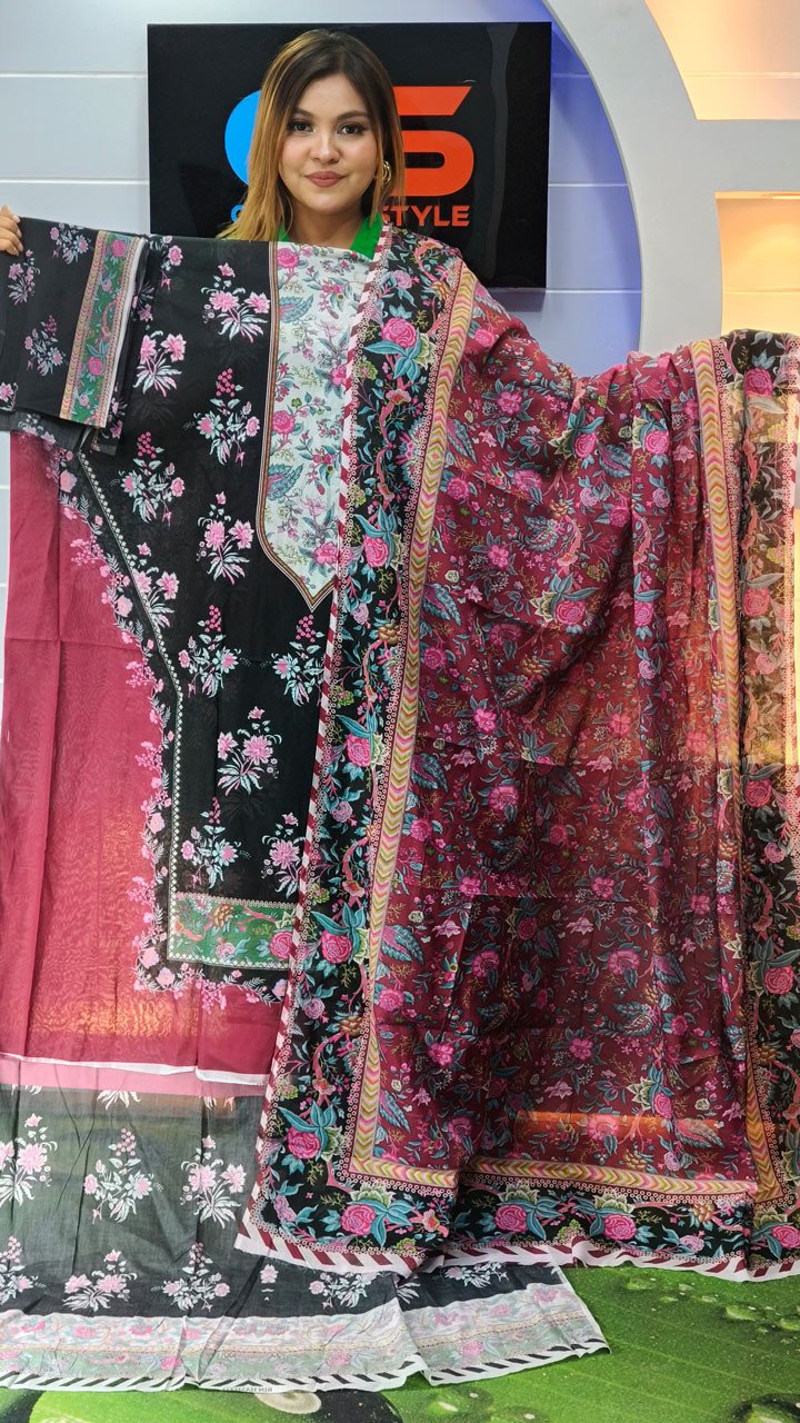 New Premium Zom Zom Lawn Three Piece With Print Salwar