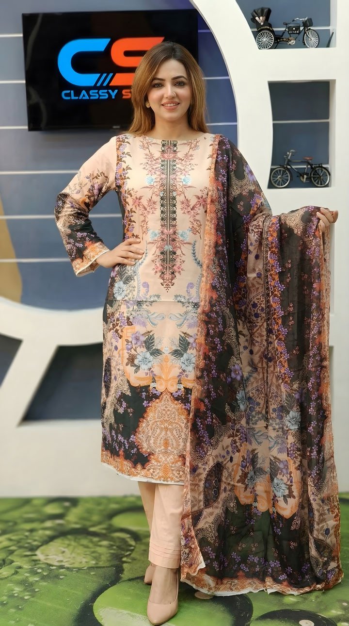 New Premium Zom Zom Lawn Three Piece-Chiffon Dupatta